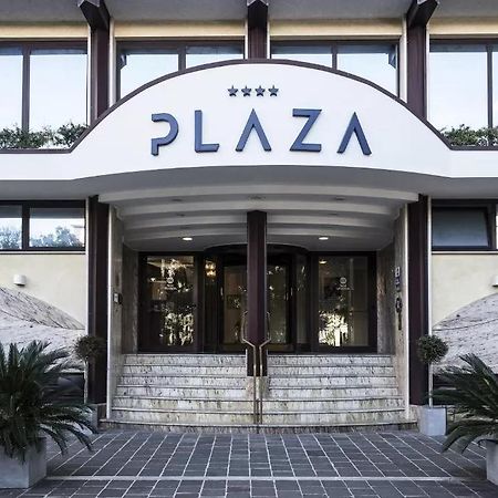 Hotel Plaza Pescara Esterno foto